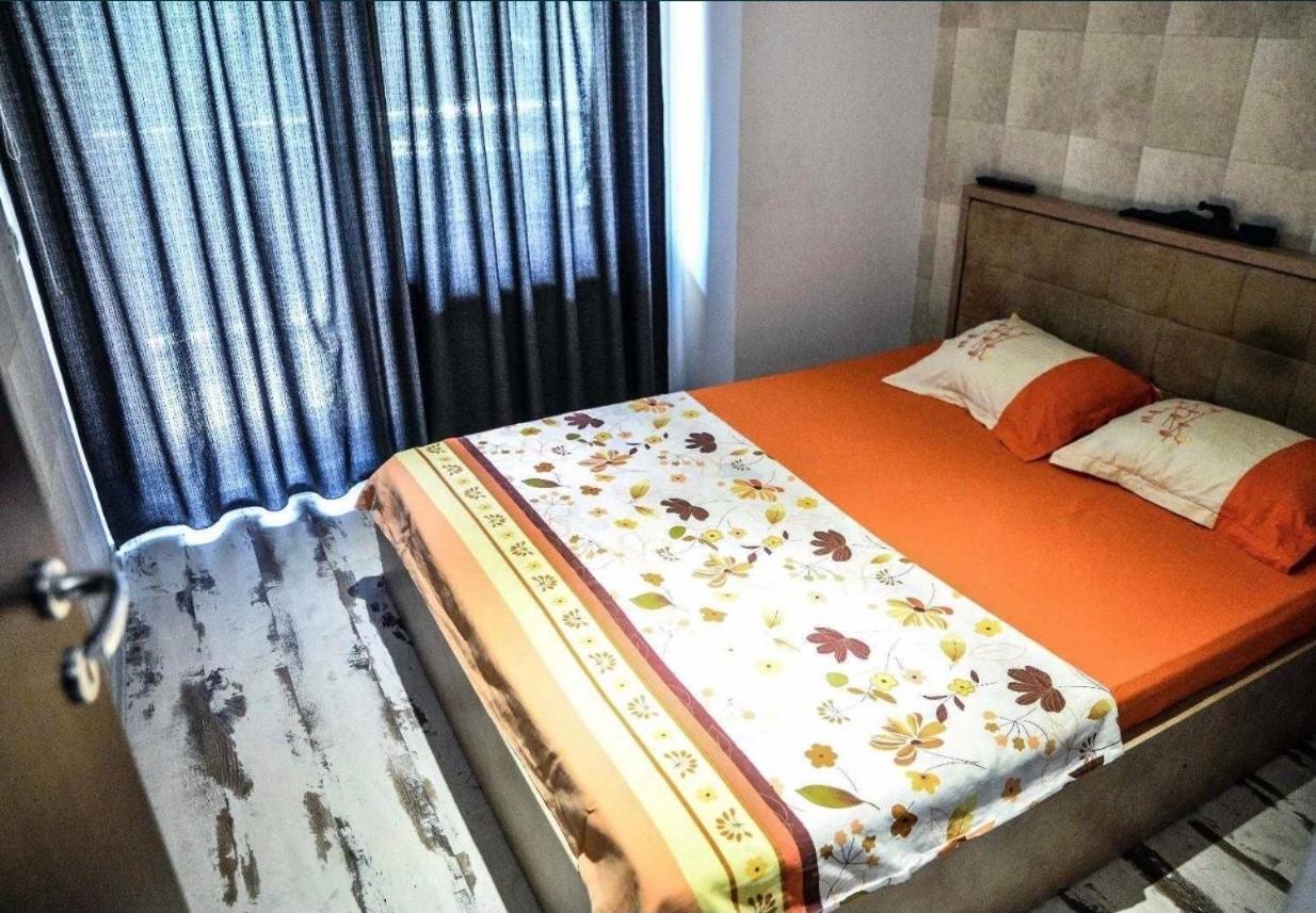 Wild Africa Apartament * Mamaia